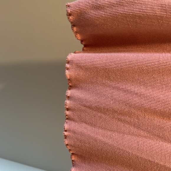 Pink soft tee! - Picture 5 of 6